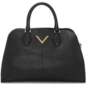 4446 Tasha, Black